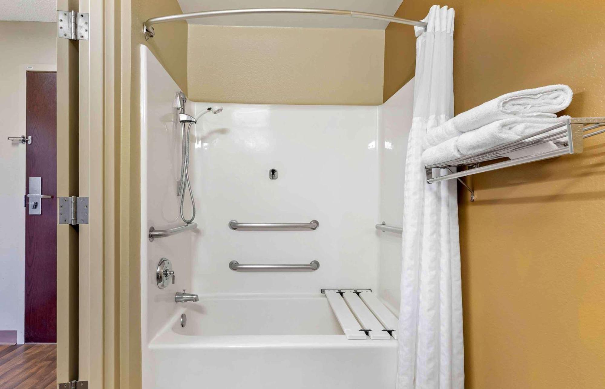 Extended Stay America Select Suites - Newport News - Oyster Point Exterior photo