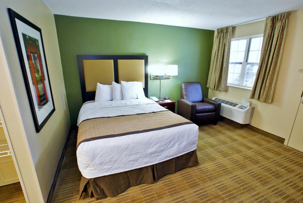 Extended Stay America Select Suites - Newport News - Oyster Point Exterior photo